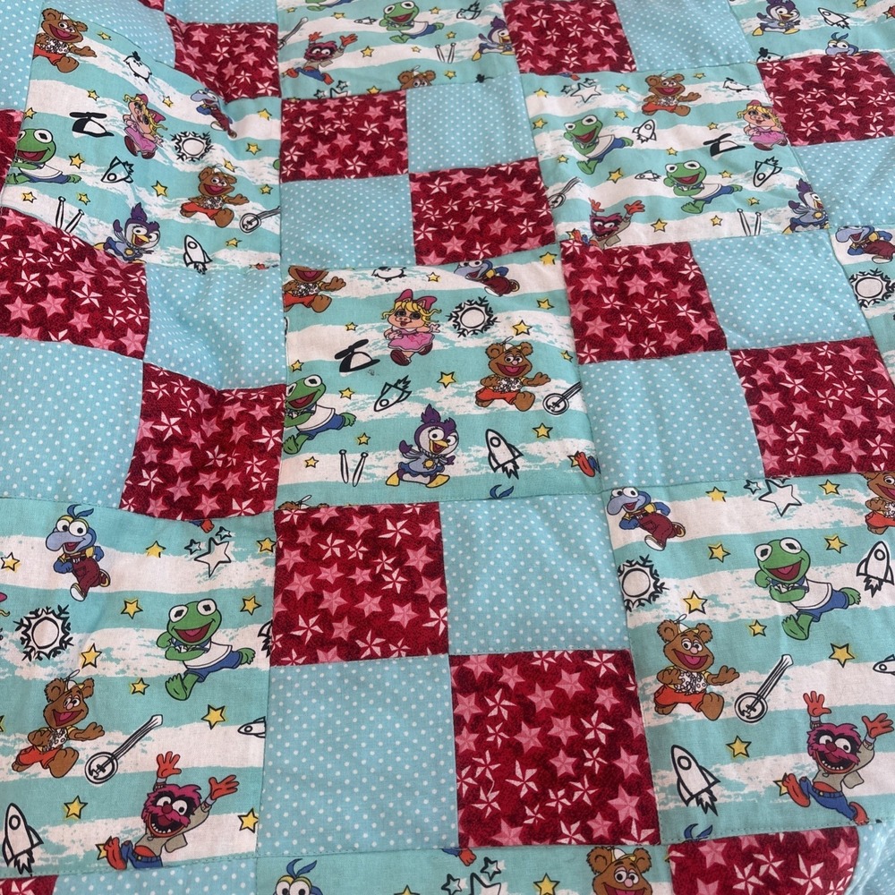 Vintage Sesame Street Muppets Quilted Baby Blanket‎ 35"x33"